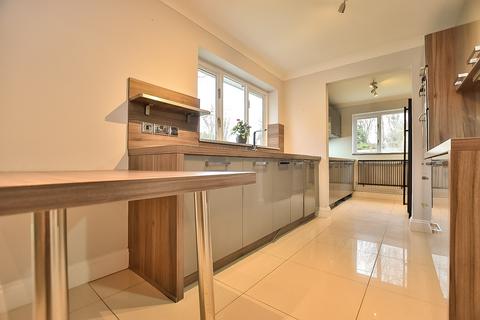 undefined, Warwick Road, Little Canfield CM6