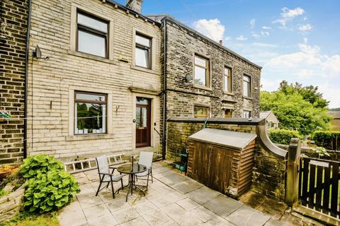 2 bedroom terraced house to rent, Brook Lane, Huddersfield HD7