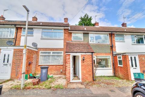 3 bedroom terraced house to rent, Meadow Drive, Buckinghamshire HP6