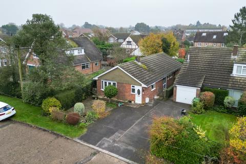 3 bedroom bungalow for sale, Oakengrove Close, High Wycombe HP15