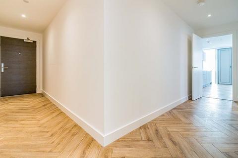 2 bedroom apartment to rent, Chester Road, Greater Manchester M15