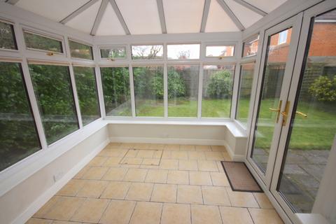 4 bedroom detached house to rent, Garnett Close, Nantwich CW5