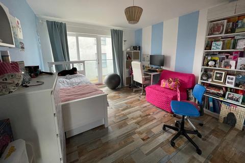 2 bedroom apartment for sale, Kingfisher Road, Bristol BS20