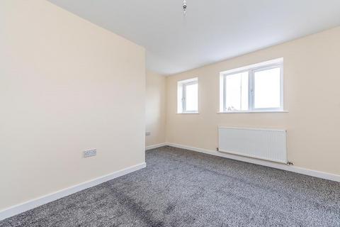 2 bedroom terraced house to rent, Hall Street, Merseyside WA10