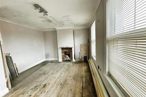 2 New Road, Eythorne, Dover, CT15 4DF