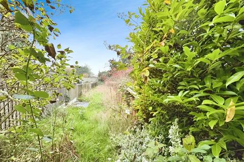 2 New Road, Eythorne, Dover, CT15 4DF