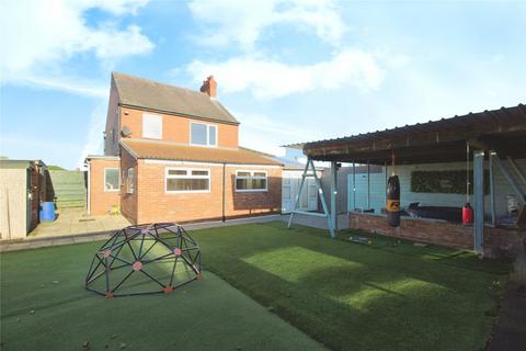 3 bedroom detached house for sale, Station Road, Doncaster DN7