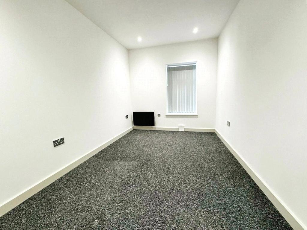 Apt 9