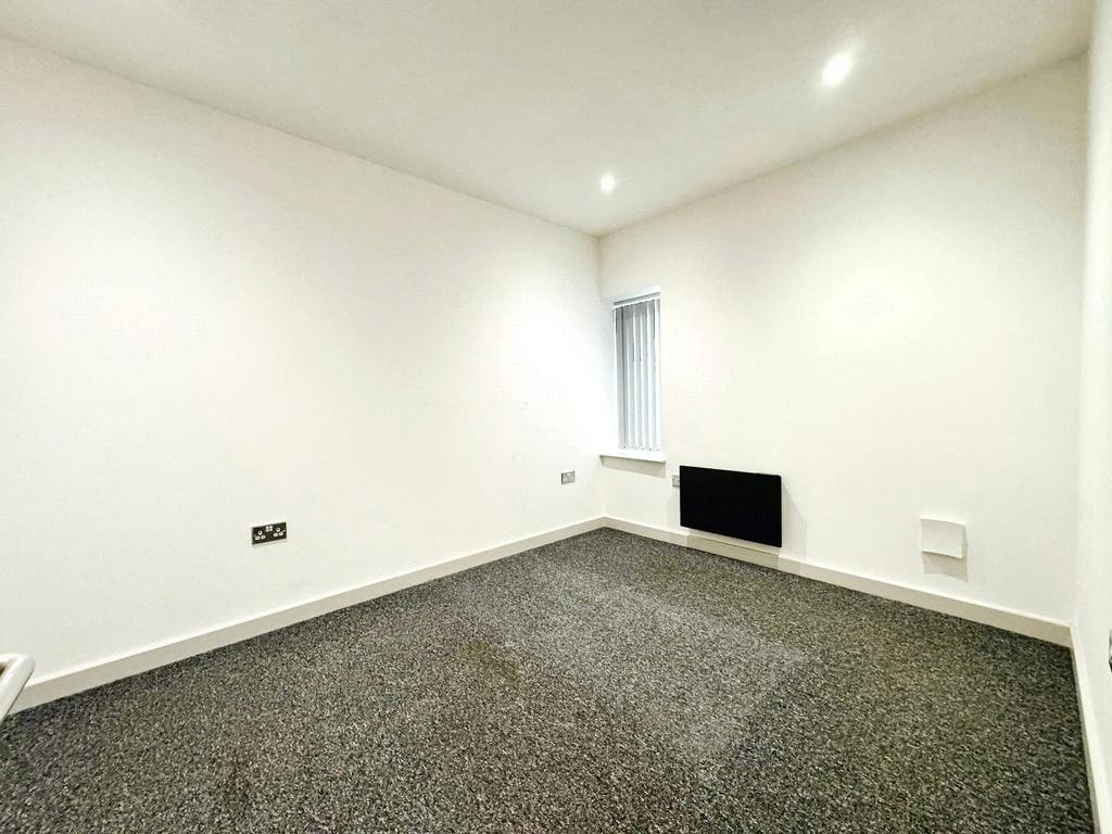 Apt 10