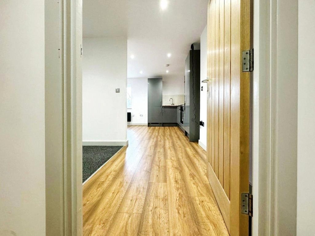 Apt 15