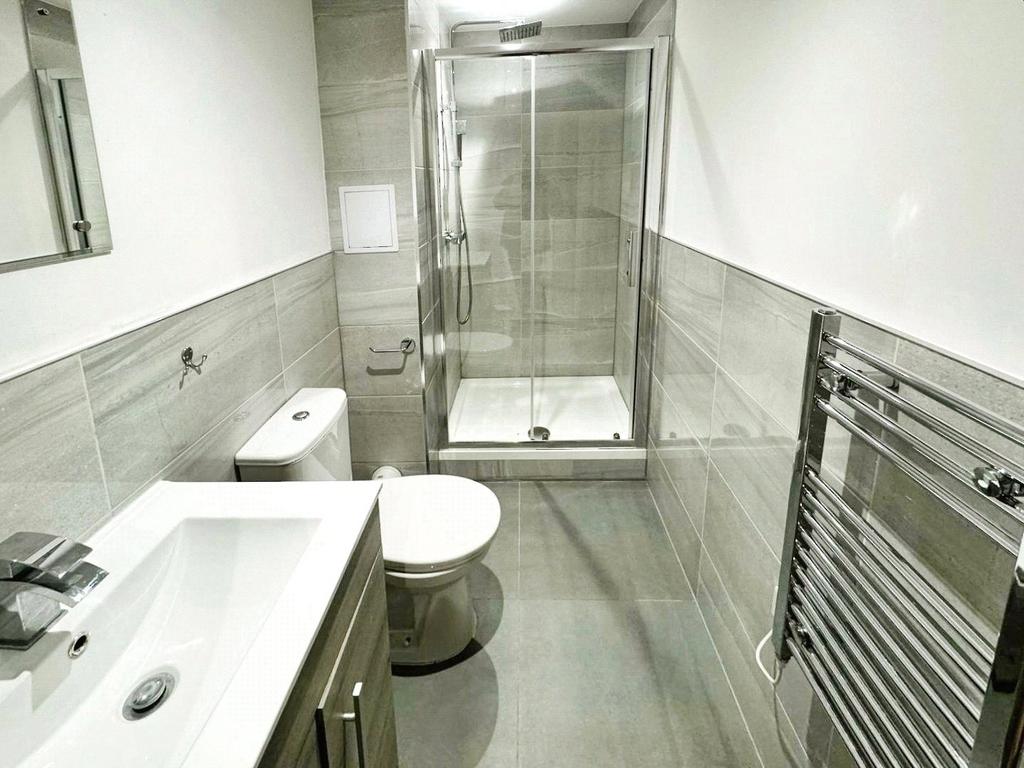 Apt 15