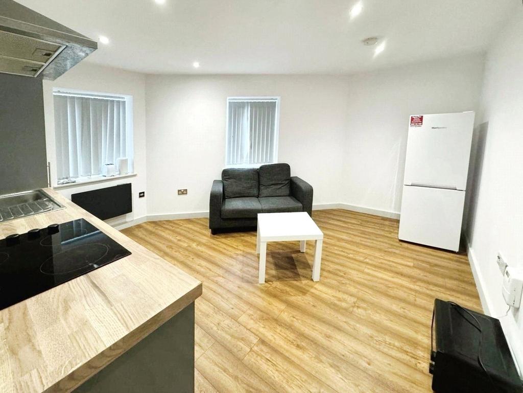 Apt 16