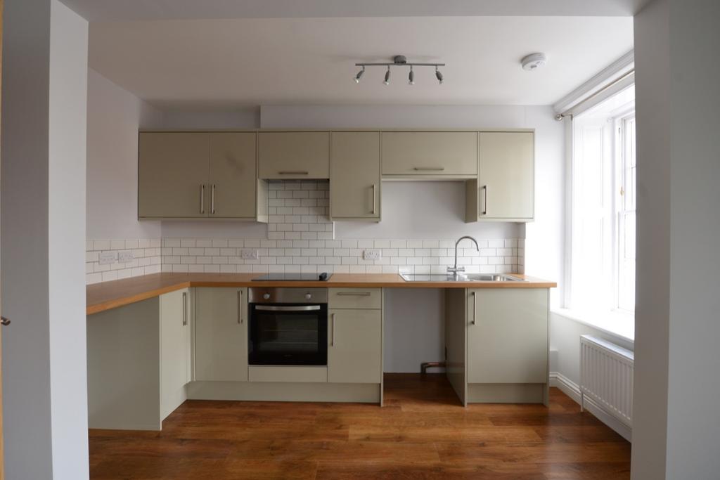 Lounge/Kitchen