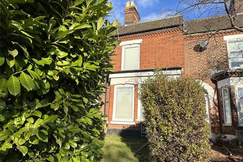 2 bedroom terraced house to rent, Carrow Road, Norfolk NR1