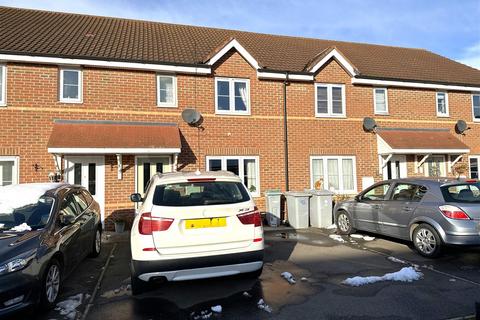 3 bedroom terraced house for sale, Dale Crescent, Fernwood,