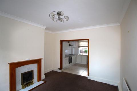 2 bedroom terraced house to rent, Brinckman Street, Barnsley