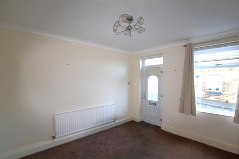 2 bedroom terraced house to rent, Brinckman Street, Barnsley