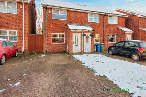 2 bedroom end of terrace house to rent, Holland Road, Chesterfield S41