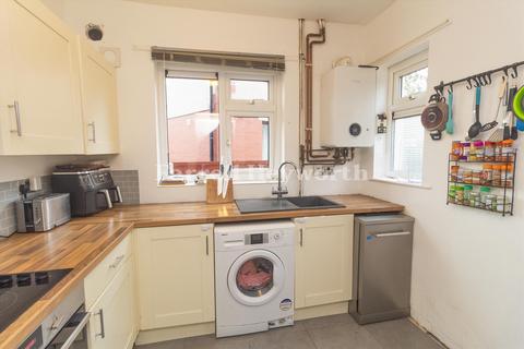 3 bedroom semi-detached house for sale, Howgill Avenue, Lancaster LA1