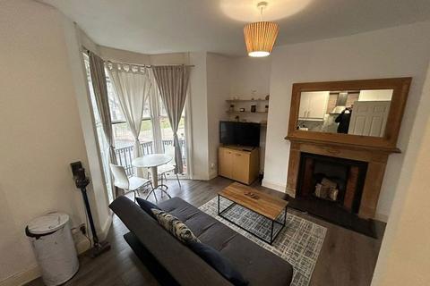 1 bedroom flat to rent, Grand Parade, Brighton, BN2 9QA