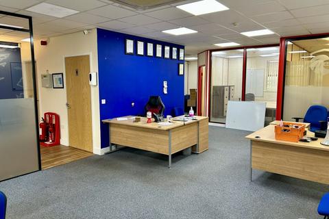 Office to rent, Ground Floor Office Suite, 6 Longbow Close, Shrewsbury, SY1 3GZ