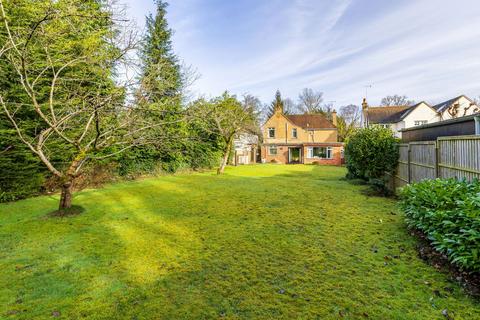 3 bedroom detached house for sale, Birtley Road, Bramley, GU5