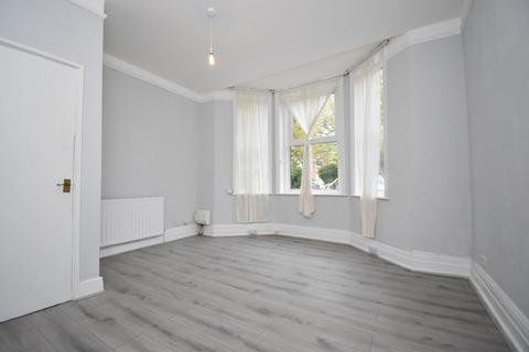 1 bedroom flat to rent, Brownhill Road Catford SE6