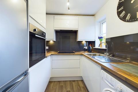 1 bedroom terraced house for sale, Falcon Rise, Downley, High Wycombe, Buckinghamshire