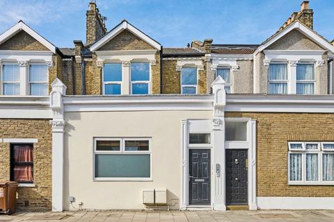 2 bedroom flat to rent, Ivydale Road, London SE15