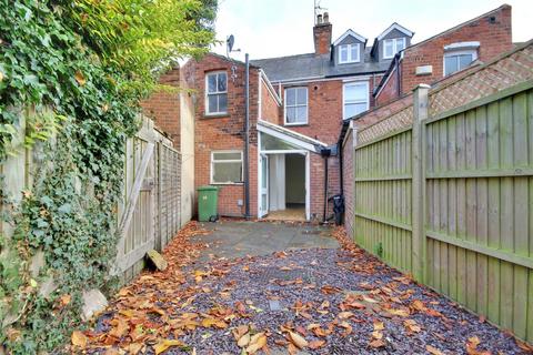 2 bedroom terraced house for sale, Long Lane, Beverley