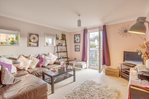 2 bedroom flat for sale, Flat 4, St. Johns View, West End Road, High Wycombe, Buckinghamshire