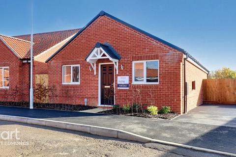 2 bedroom detached bungalow for sale, Copper Fields, Old Newton, Stowmarket