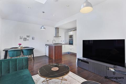 undefined, Hemnall Street, Epping, CM16