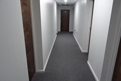 Studio to rent, Caldmore Road, Walsall