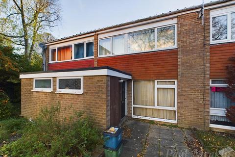 3 bedroom terraced house for sale, Friars Wood, Pixton Way, Croydon