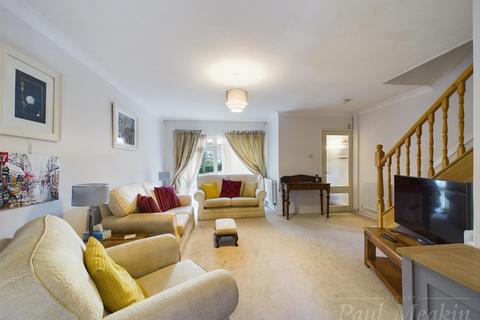 3 bedroom terraced house for sale, Friars Wood, Pixton Way, Croydon