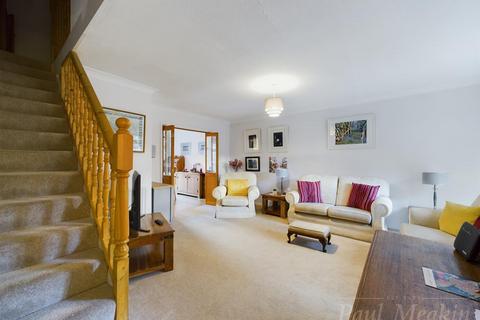 109 Friars Wood, Croydon, CR0 9JL