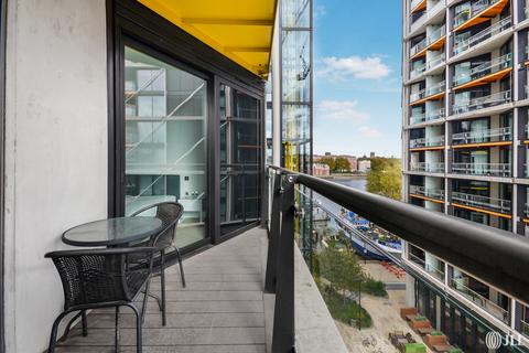 2 bedroom apartment to rent, Riverlight Quay, London SW11