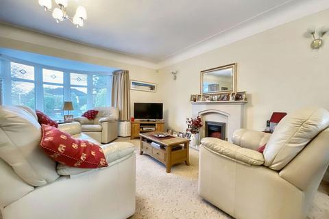 3 bedroom detached bungalow for sale, Liverpool Road, Southport PR8