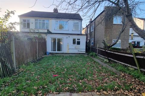 4 bedroom semi-detached house to rent, Charterhouse Avenue, Greater London HA0