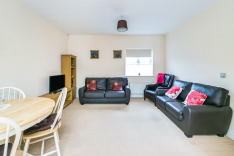 2 bedroom apartment to rent, Tekram Close, Edenbridge