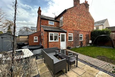 2 bedroom end of terrace house for sale, East Street, Didcot, OX11