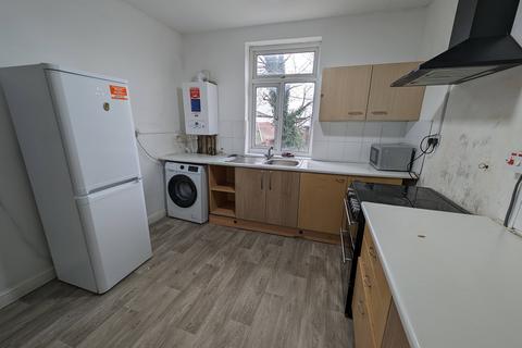 3 bedroom flat to rent, Birchfield Road, Birmingham B19