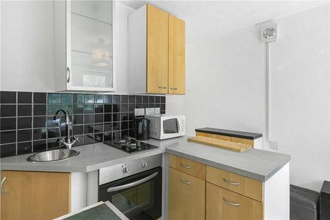 1 bedroom apartment to rent, London SE5