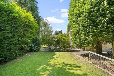 4 bedroom detached house for sale, Trystings Close, Claygate, Esher, KT10