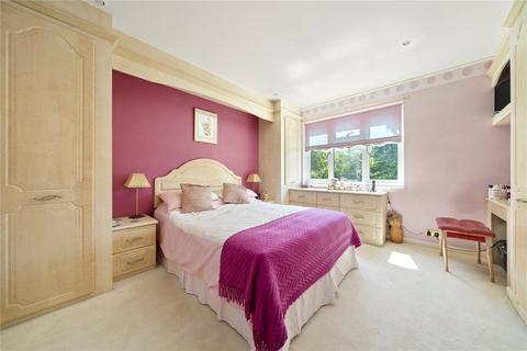 6 Trystings Close, Claygate, Esher, KT10 0TF