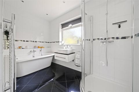 6 Trystings Close, Claygate, Esher, KT10 0TF