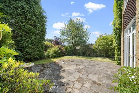 6 Trystings Close, Claygate, Esher, KT10 0TF
