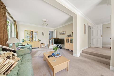 6 Trystings Close, Claygate, Esher, KT10 0TF
