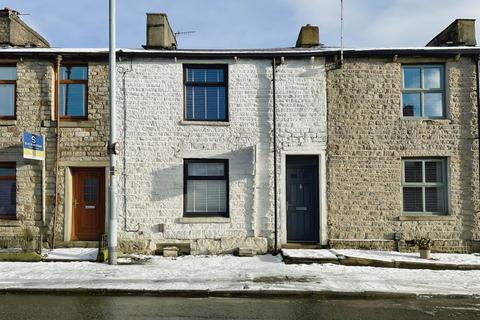 2 bedroom terraced house to rent, Burnley Road, Lancashire, BB4